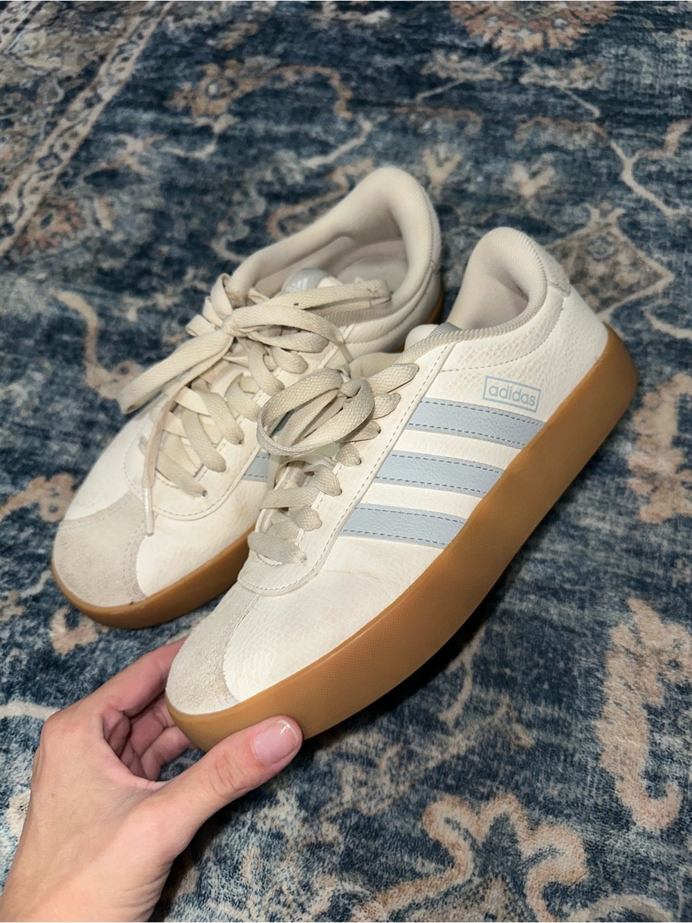 adidas Women's Cream Sneakers with Light Blue Stripes and Gum Sole